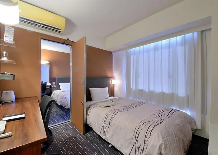 Tsuruga Manten Hotel Ekimae